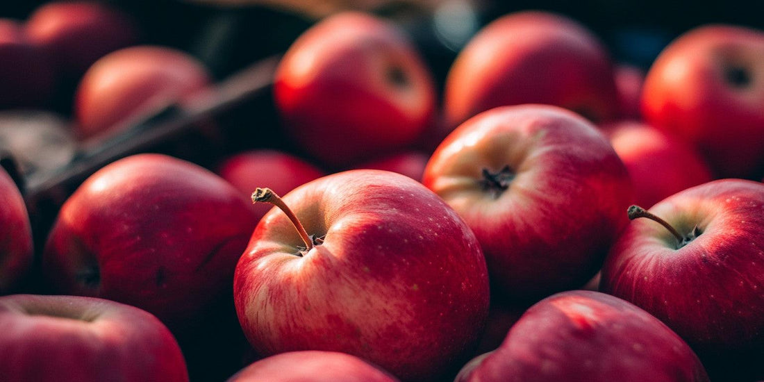 Pile of ripe red apples