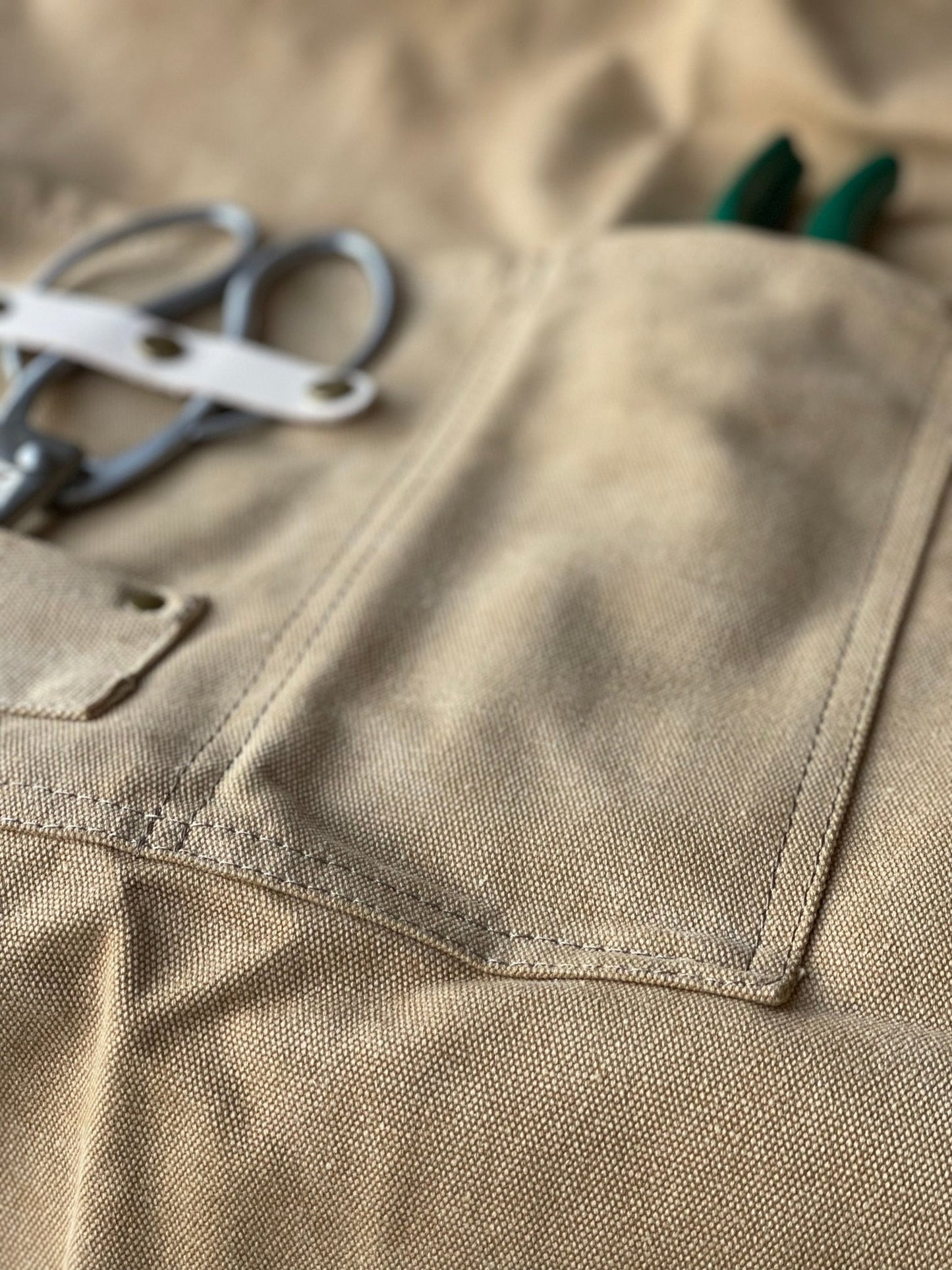 Gardening Apron - Waxed Canvas Apron with Pockets The Celtic Farm