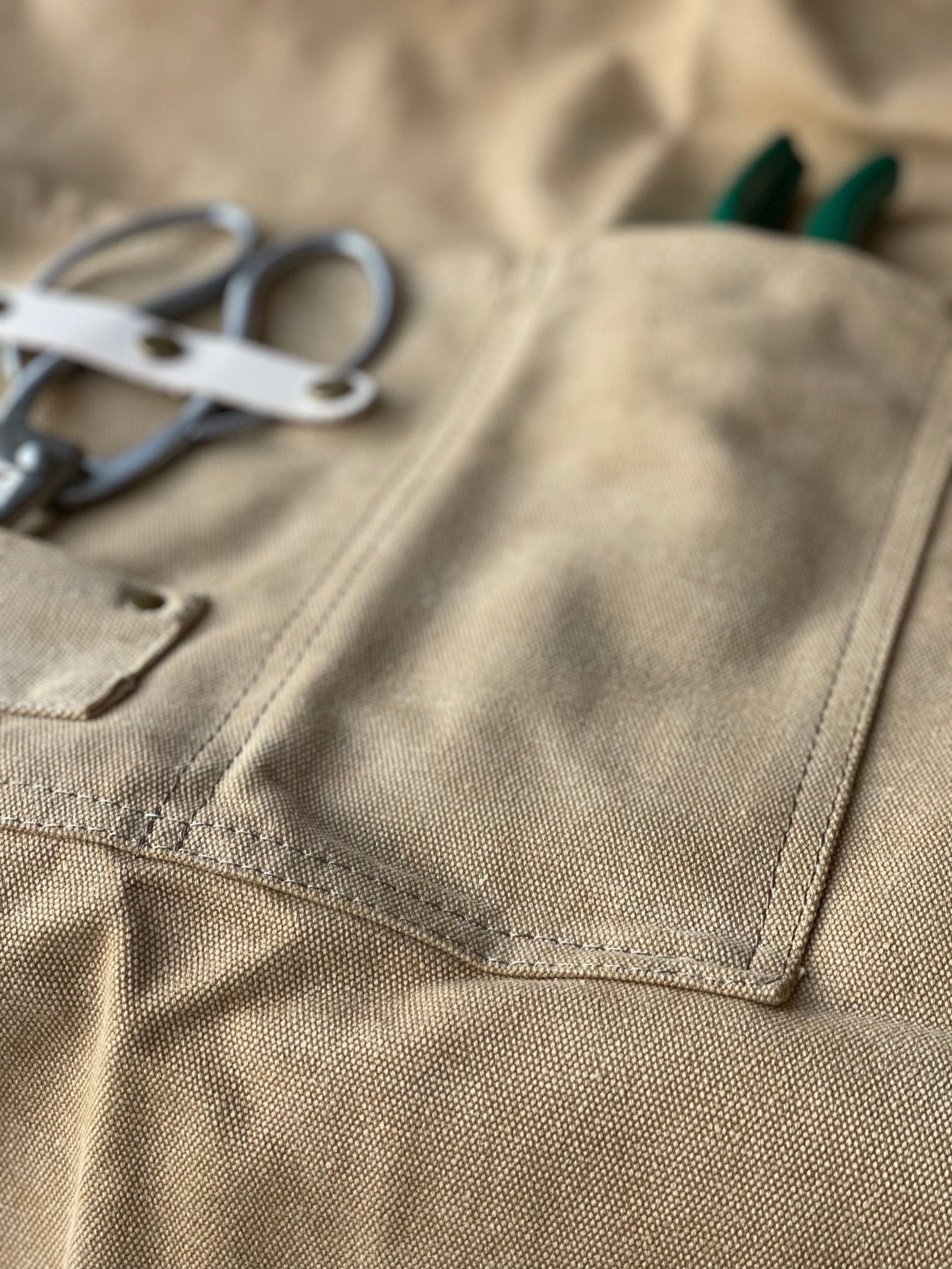 Gardening Apron - Waxed Canvas Apron with Pockets The Celtic Farm